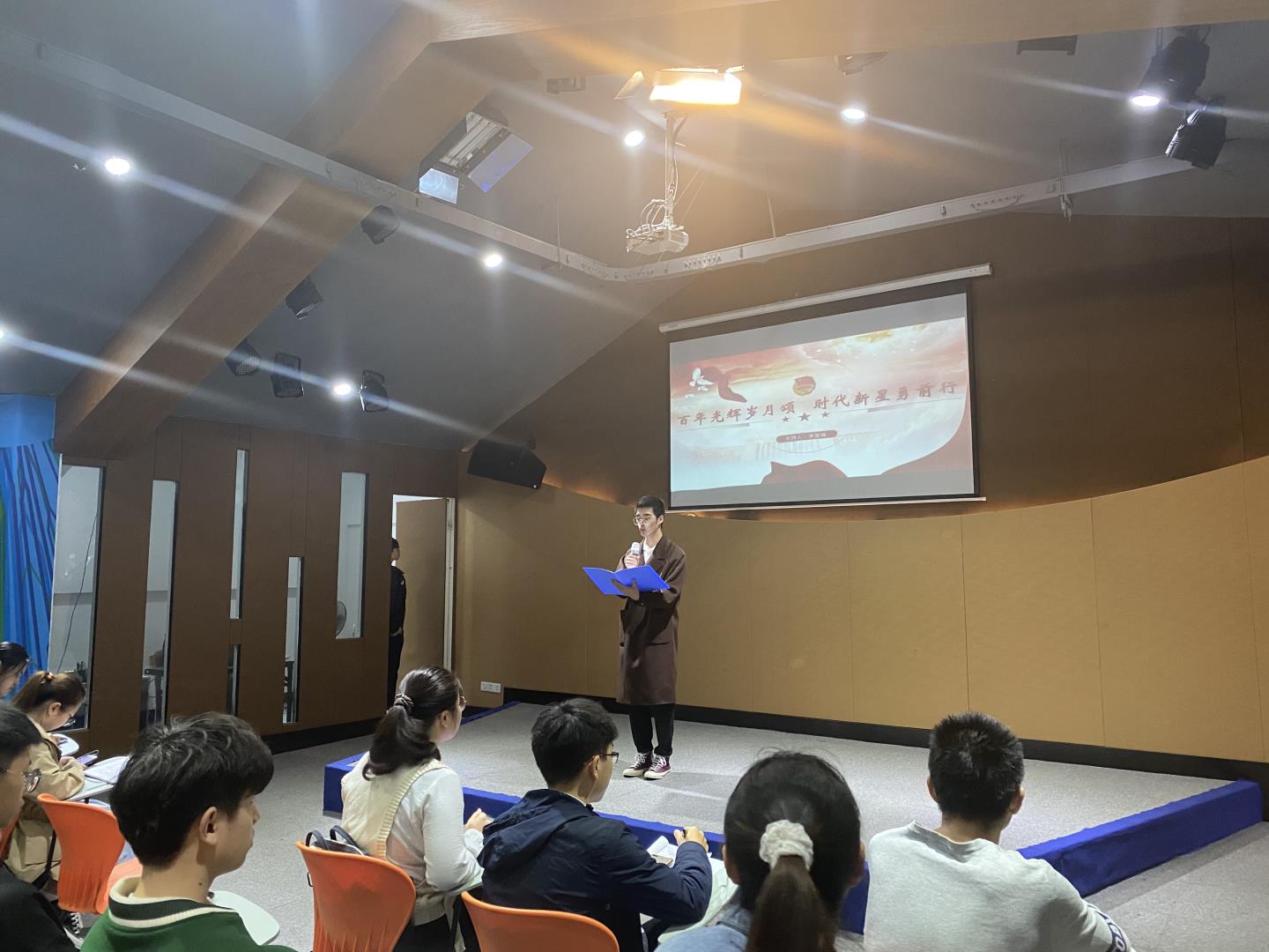 优秀团支书经验分享.jpg 优秀团支书经验分享.jpg