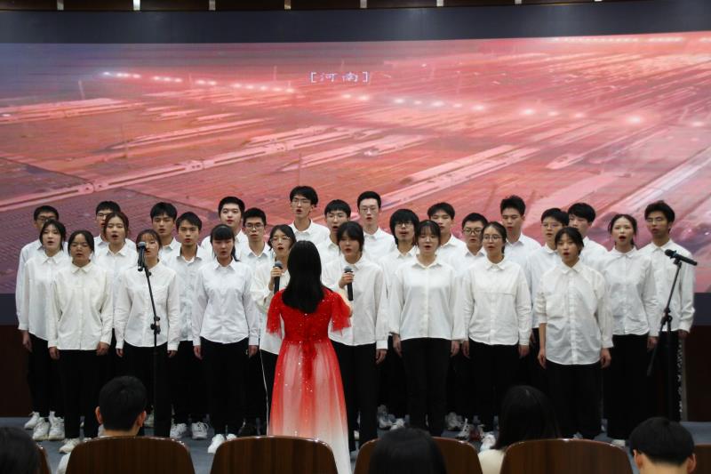 合唱比赛1.jpg