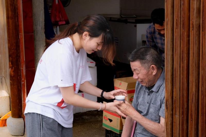 图片2.jpg 图片2.jpg