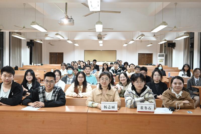 前景.jpg 前景.jpg