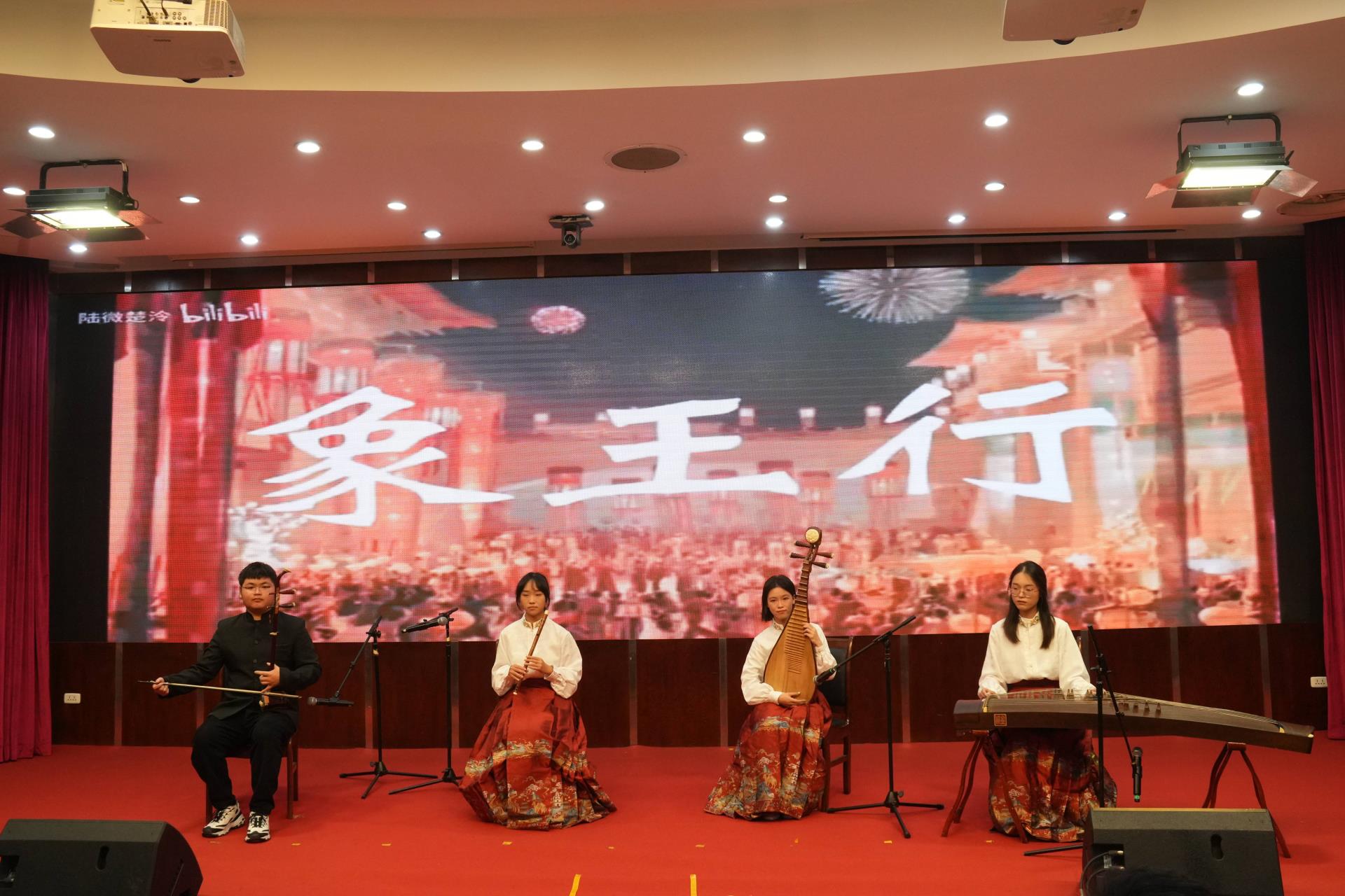 DSC00553.jpg DSC00553.jpg