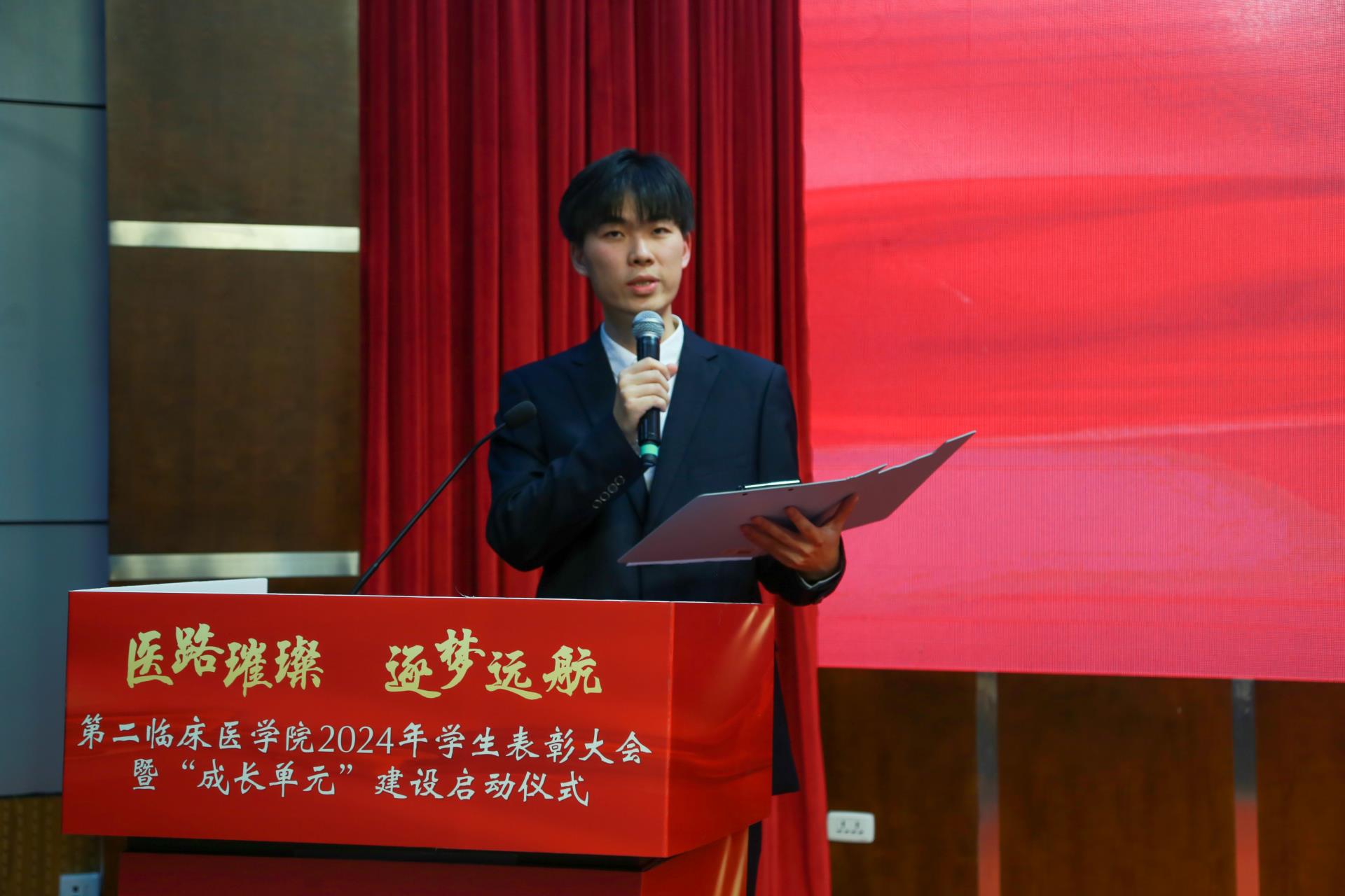 IMG_5400.jpg IMG_5400.jpg