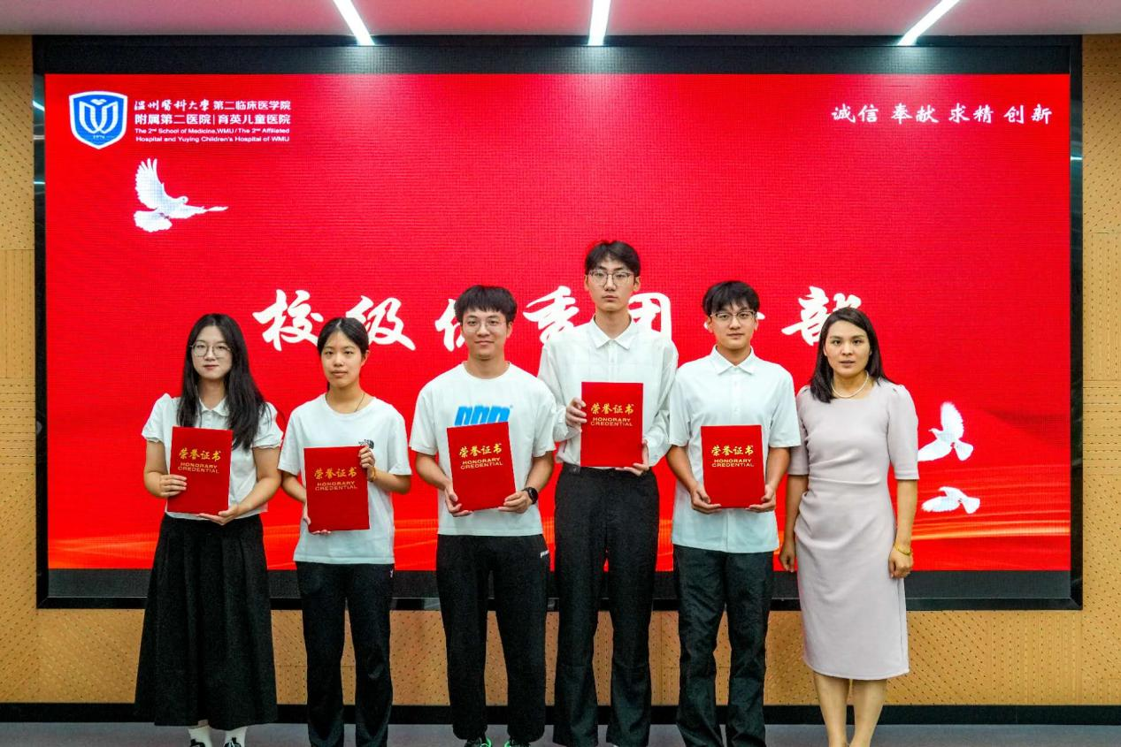 图片18.png 图片18.png